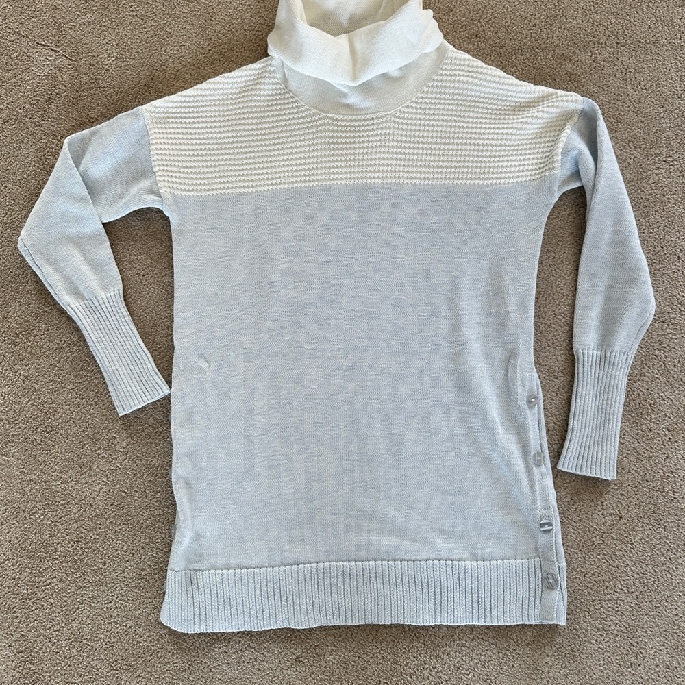 Tahari Turtleneck Sweater
